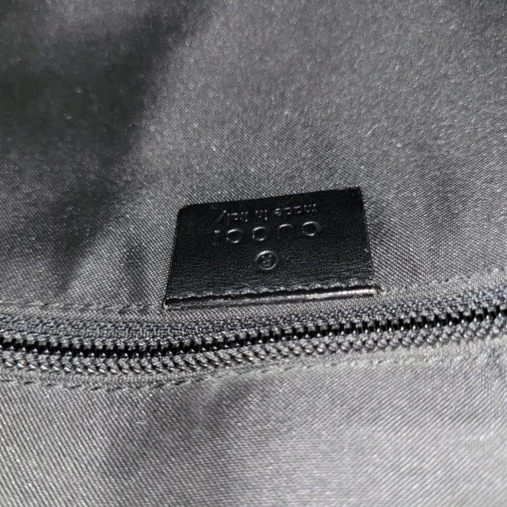 PROJECT🔥Vintage Gucci - Picture 3 of 8